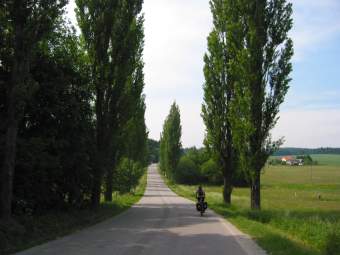 Road to Humpolec